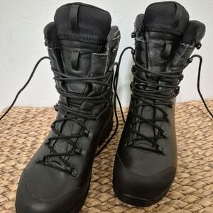 Lowa Combat GTX Boots